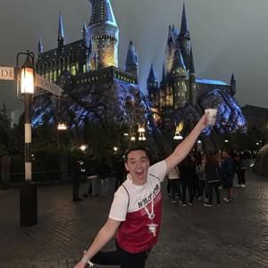 Meet your Posher, Nick